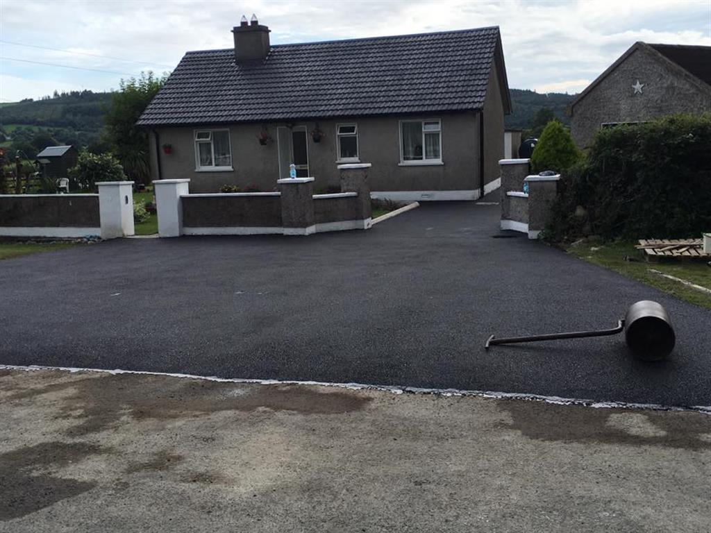 Tarmac contractors for Rosscarbery